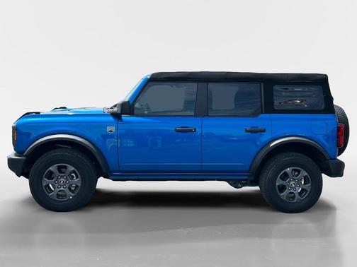 Velocity Blue Metallic 2024 Ford Bronco Big Bend