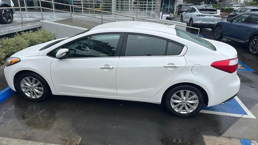 Snow White Pearl 2014 Kia Forte EX