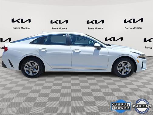 2022 Kia K5 LXS