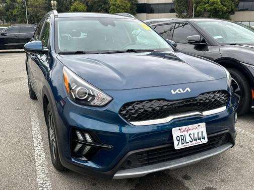 Deep Cerulean 2022 Kia Niro LXS