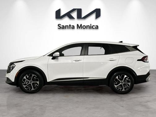 Glacial White Pearl 2023 Kia Sportage EX