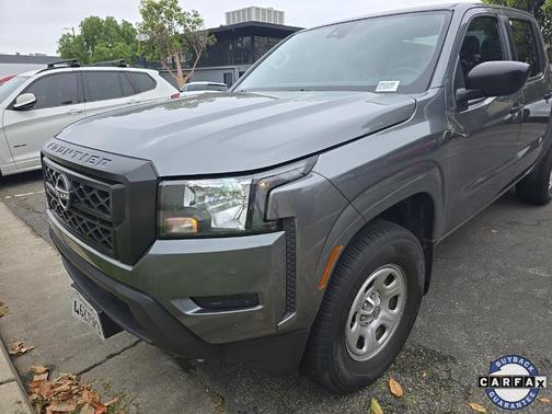 2022 Nissan Frontier S