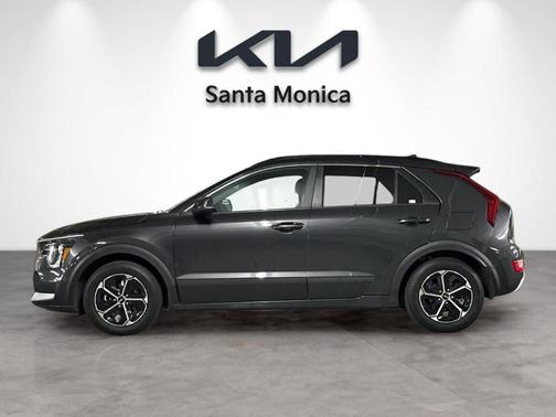 2023 Kia Niro EX