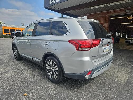 2019 Mitsubishi Outlander 