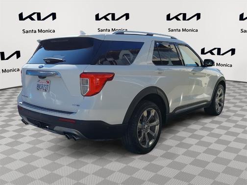 2020 Ford Explorer Platinum