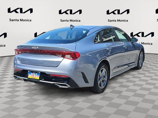 2023 Kia K5 LXS