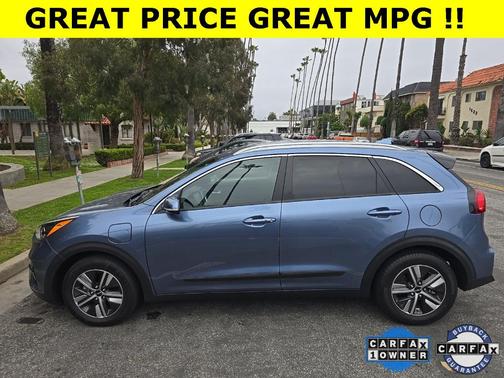 2022 Kia Niro Plug-In Hybrid EX