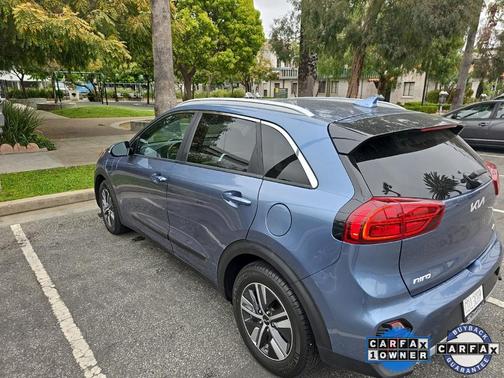2022 Kia Niro Plug-In Hybrid EX