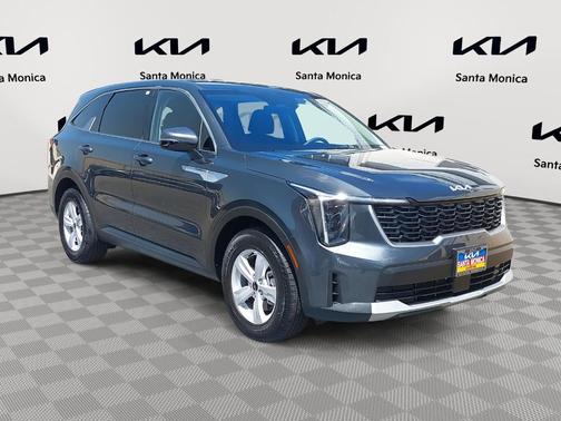 2025 Kia Sorento LX
