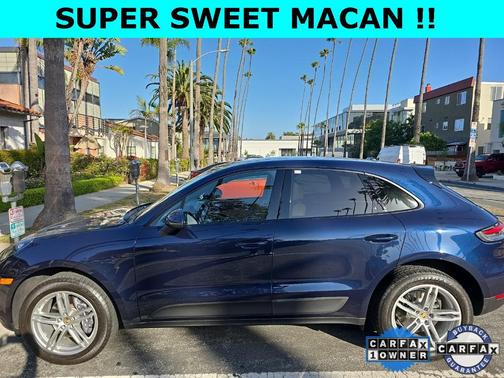 2021 Porsche Macan Base