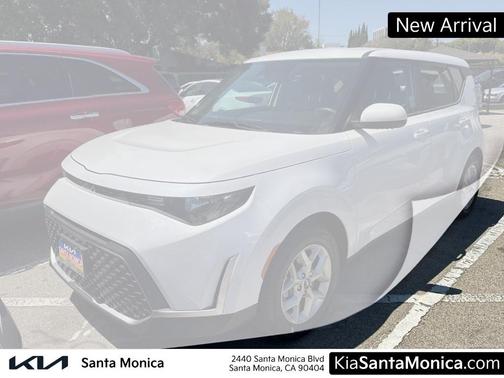 Snow White Pearl 2023 Kia Soul S