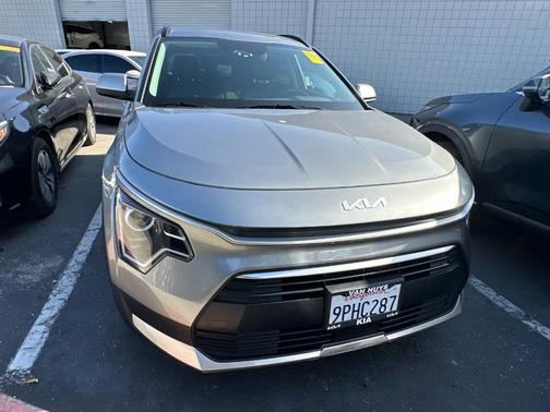 2024 Kia Niro EX