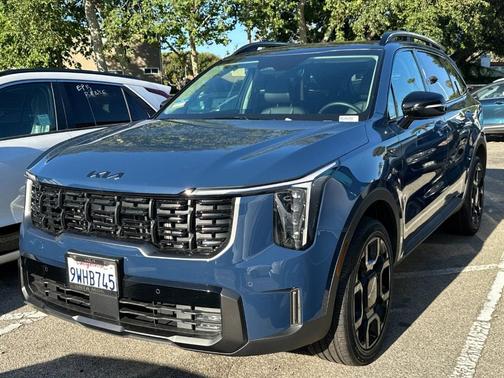 Midnight Black 2025 Kia Sorento X-Line EX