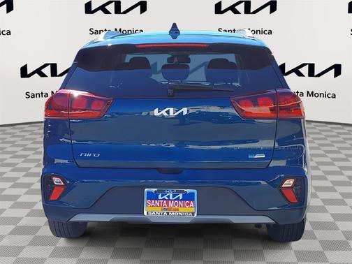 2022 Kia Niro LXS