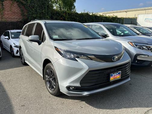 Cement 2024 Toyota Sienna Woodland Edition