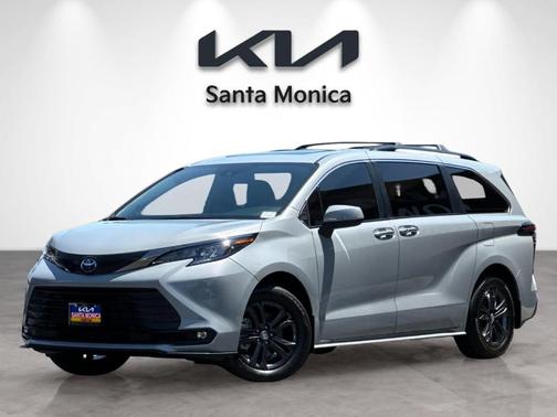 Cement 2024 Toyota Sienna Woodland Edition