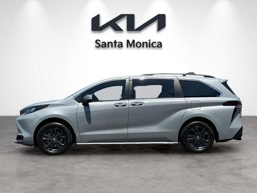 Cement 2024 Toyota Sienna Woodland Edition
