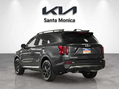 Gravity Gray 2023 Kia Sorento X-Line S