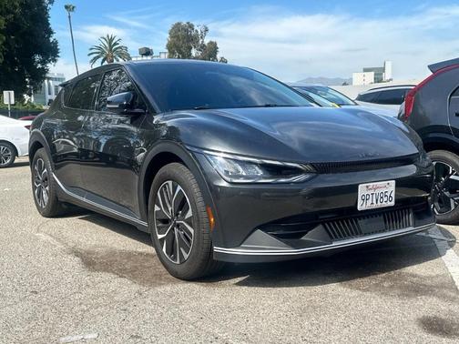 2024 Kia EV6 Light