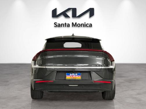 2024 Kia EV6 Light