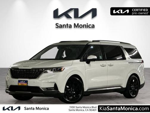 Snow White Pearl 2023 Kia Carnival SX Prestige
