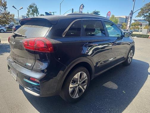 2022 Kia Niro EV EX