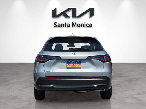Lunar Silver Metallic 2023 Honda HR-V LX