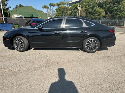 2022 Hyundai SONATA Limited