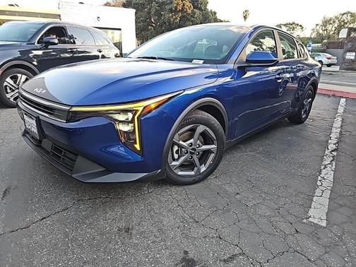 2025 Kia K4 