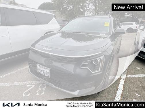 Graphite Gray 2023 Kia Niro EV Wind