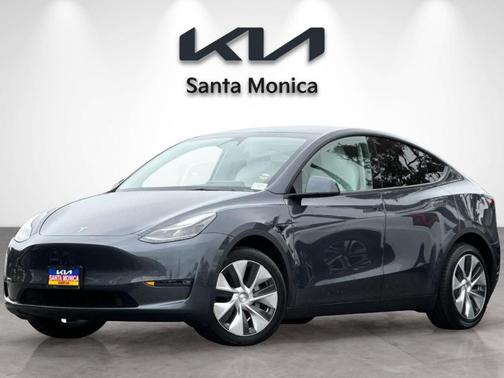 Midnight Silver Metallic 2023 Tesla Model Y Long Range