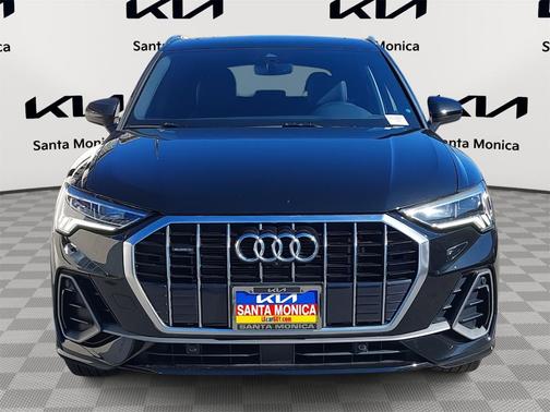 2022 Audi Q3 45 S line Premium