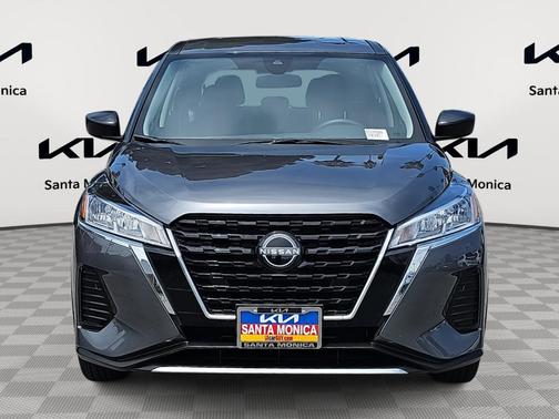 2022 Nissan Kicks S
