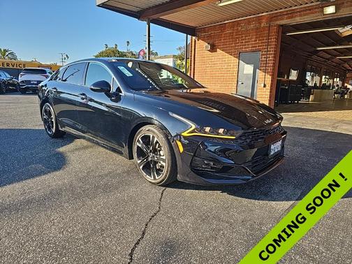 2022 Kia K5 GT-Line