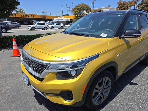 2022 Kia Seltos S