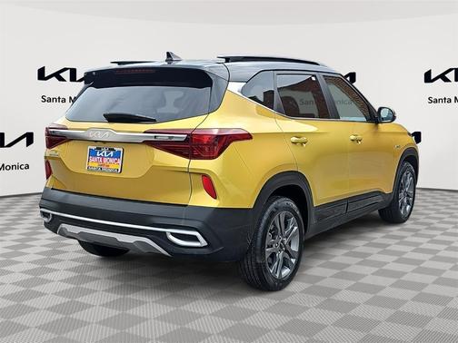 2022 Kia Seltos S