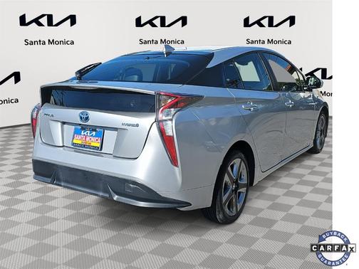 2016 Toyota Prius Three Touring