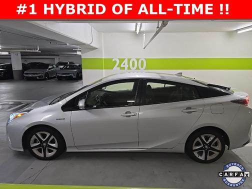 2016 Toyota Prius Three Touring