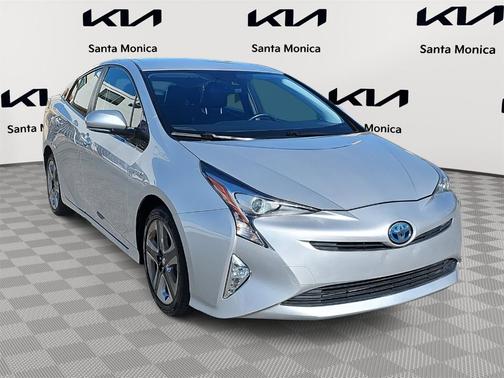 2016 Toyota Prius Three Touring