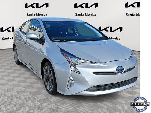 2016 Toyota Prius Three Touring