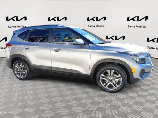 2022 Kia Seltos S