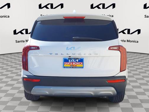 2022 Kia Telluride LX