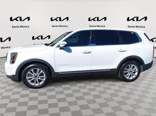 2022 Kia Telluride LX