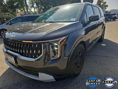 2025 Kia Carnival LXS