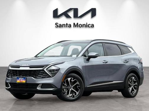 Everlasting Silver 2025 Kia Sportage EX