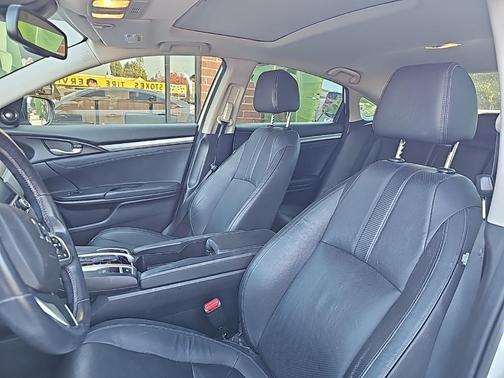 2018 Honda Civic Touring