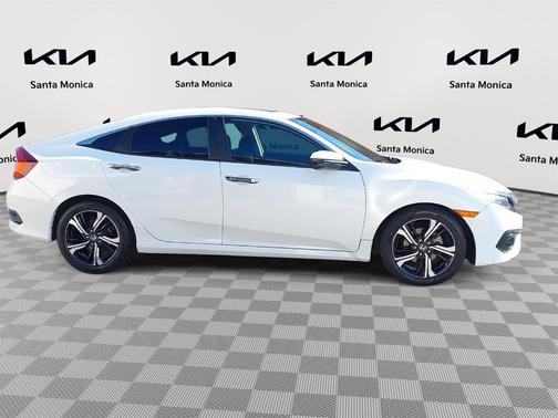 2018 Honda Civic Touring