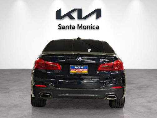 2019 BMW 530e iPerformance