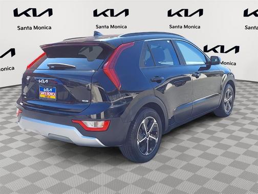 2024 Kia Niro EX