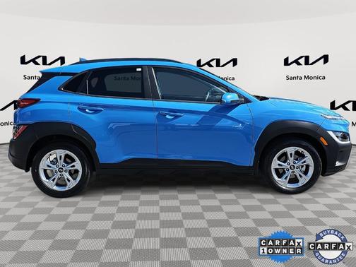 2022 Hyundai KONA SEL